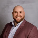 a head shot of Evan Gorbach