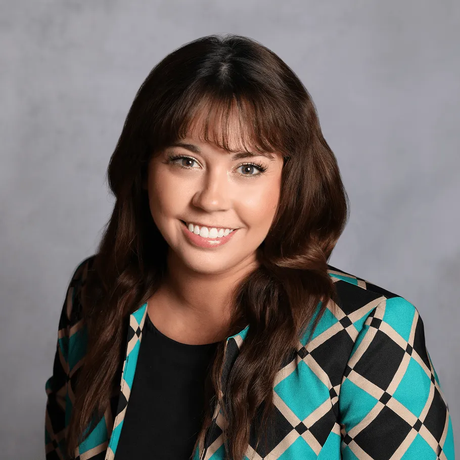 A head shot of Holly Eggleton
