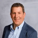 a head shot of Jim Dray
