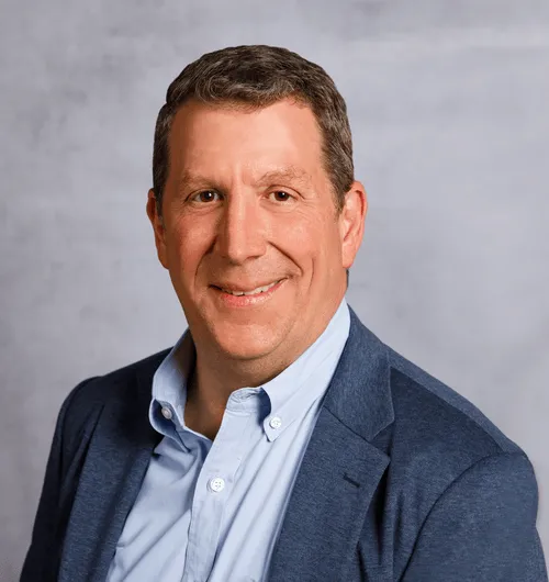 a head shot of Jim Dray