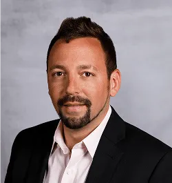a head shot of Jonathan Schauer