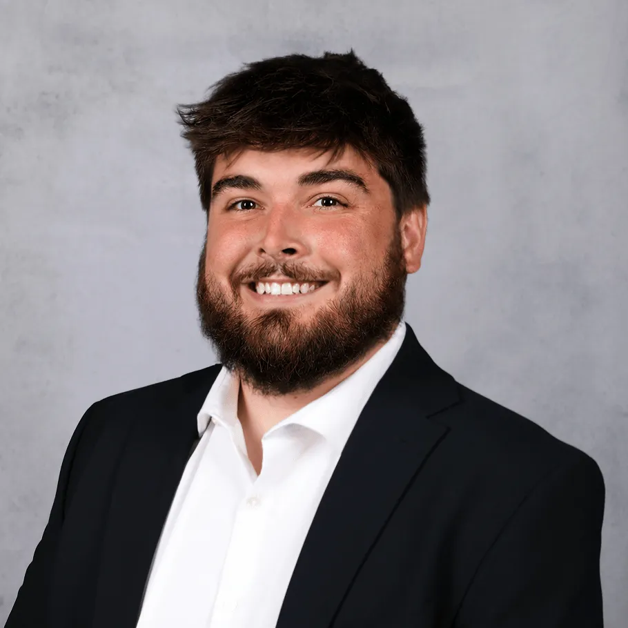 A head shot of Josh Davis