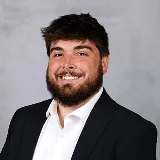 a head shot of Josh Davis
