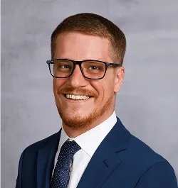 a head shot of Justin Quaal