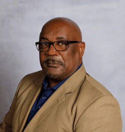 a head shot of Steven Green