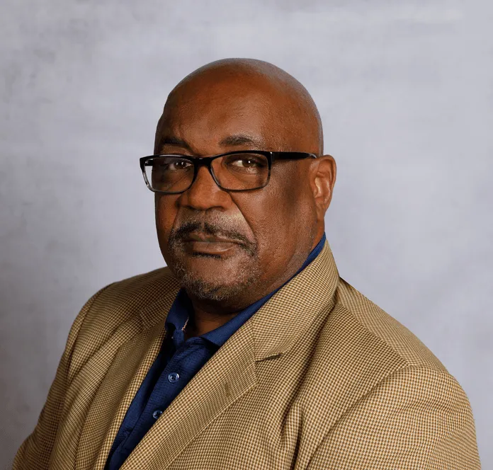 a head shot of Steven Green
