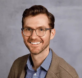 a head shot of Tom Morford